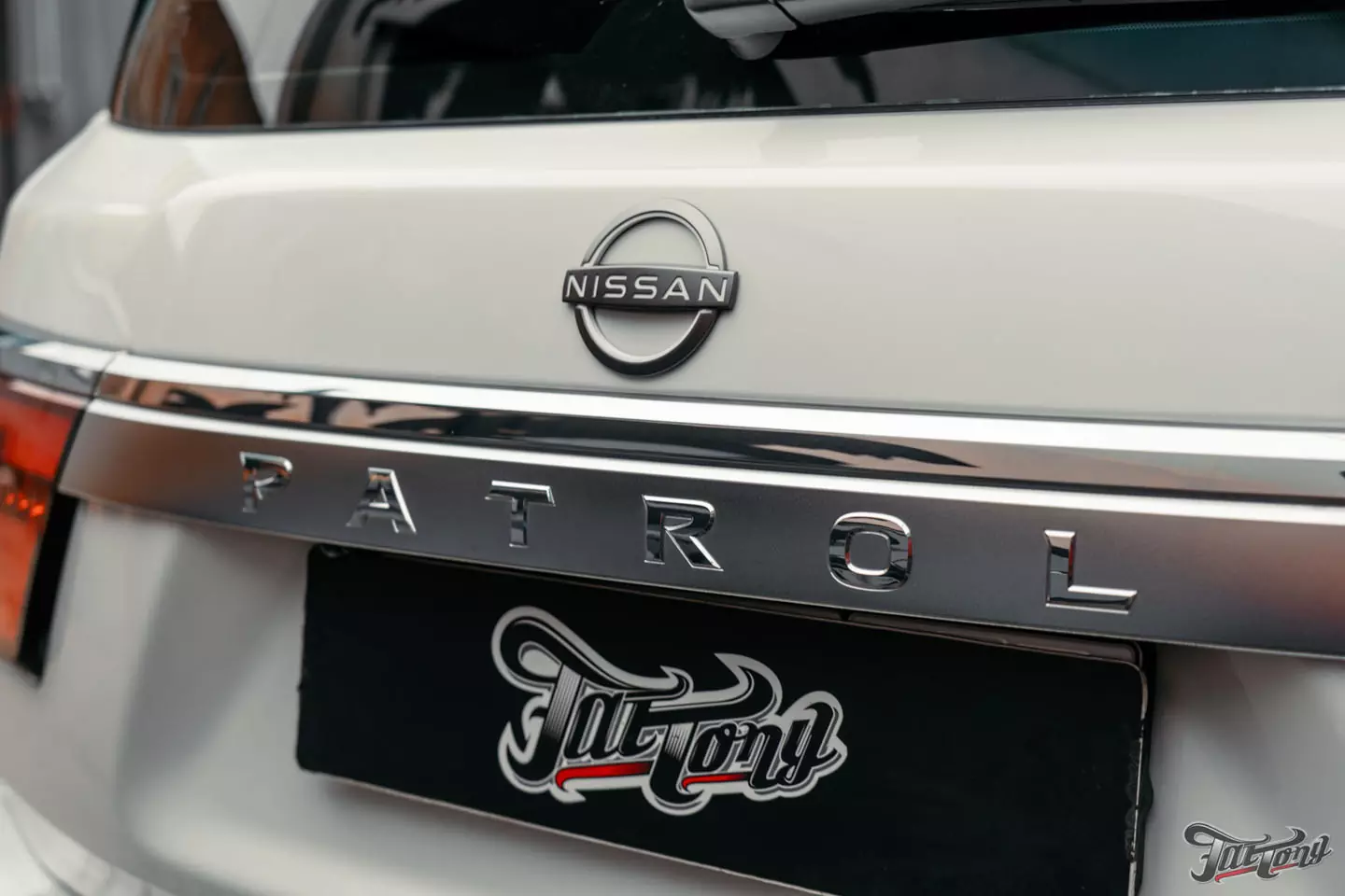 Рассказываем всё о комплексной шумоизоляции в Fat Tony на примере Nissan Patrol (подробное видео)